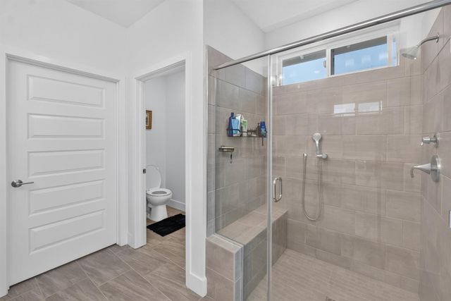 2073 Earthlight Ln, Roseville, CA 95747