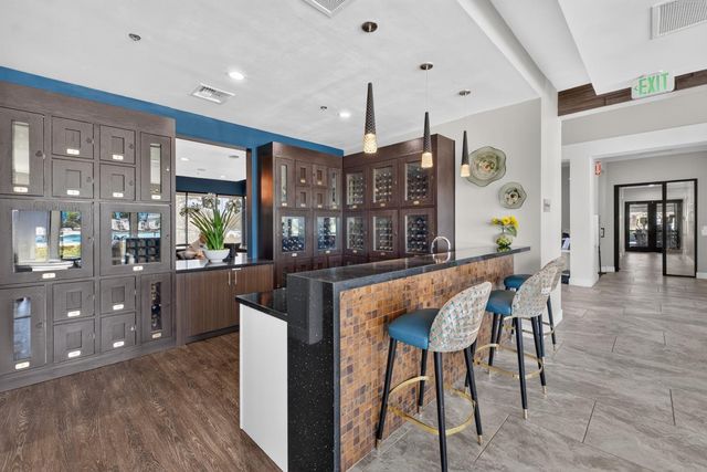 2073 Earthlight Ln, Roseville, CA 95747