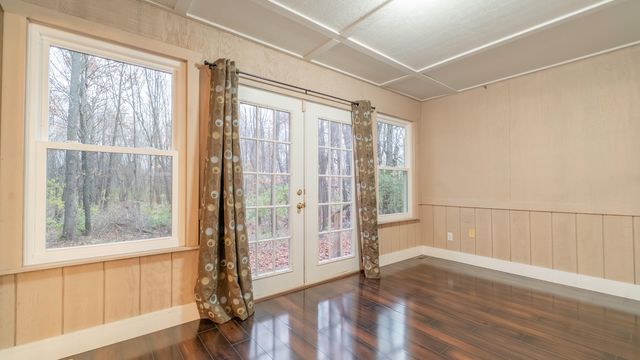 123 Beverly Drive, Chesterton, IN 46304