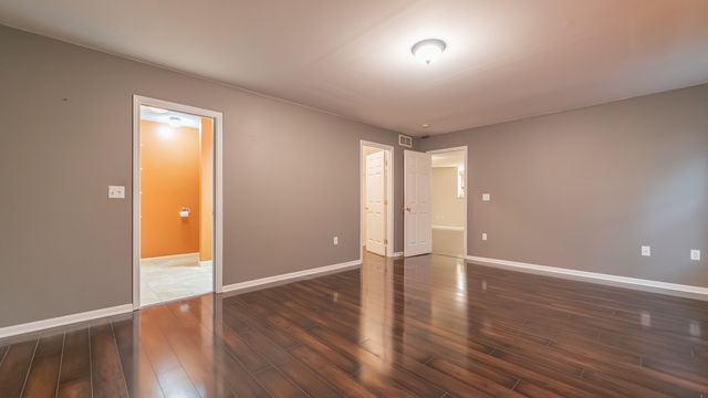 123 Beverly Drive, Chesterton, IN 46304