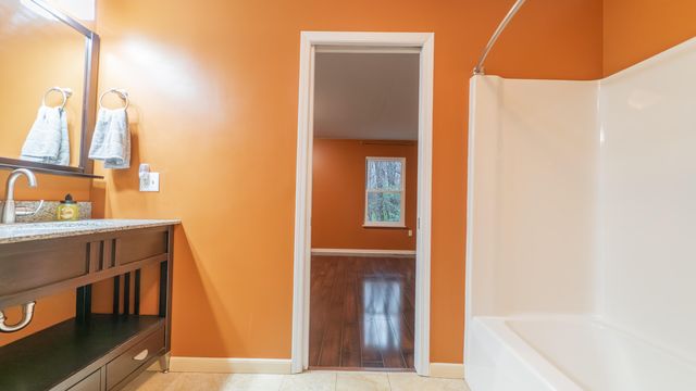 123 Beverly Drive, Chesterton, IN 46304