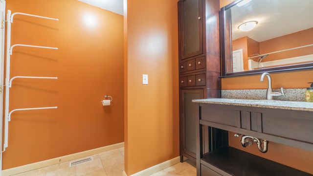 123 Beverly Drive, Chesterton, IN 46304