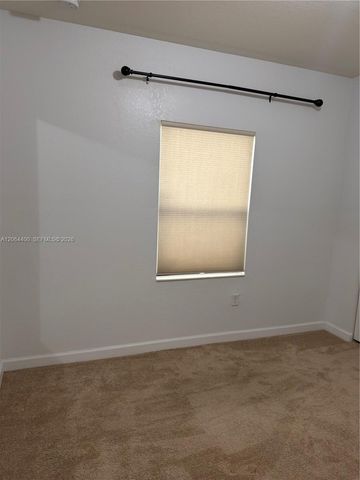 737 SE 37th Place, Homestead, FL 33033