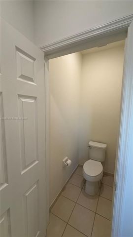 737 SE 37th Place, Homestead, FL 33033