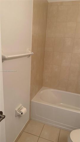 737 SE 37th Place, Homestead, FL 33033