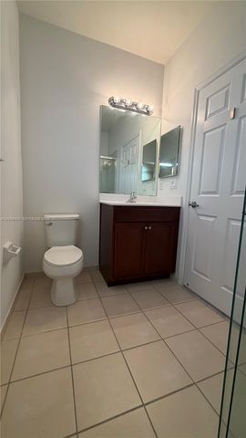 737 SE 37th Place, Homestead, FL 33033
