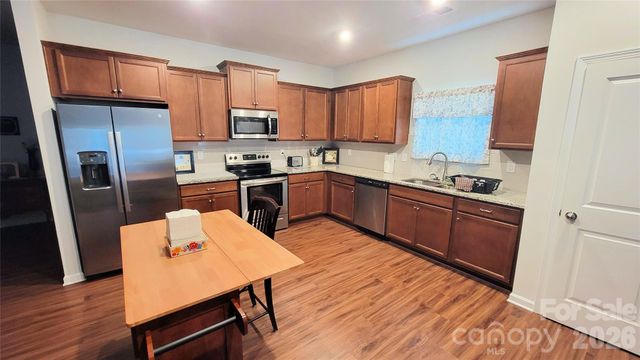 343 Ox Bow Circle, Mount Holly, NC 28120