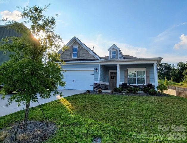 343 Ox Bow Circle, Mount Holly, NC 28120