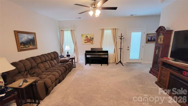 343 Ox Bow Circle, Mount Holly, NC 28120
