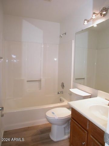 7040 W Olive Avenue Unit 55, Peoria, AZ 85345