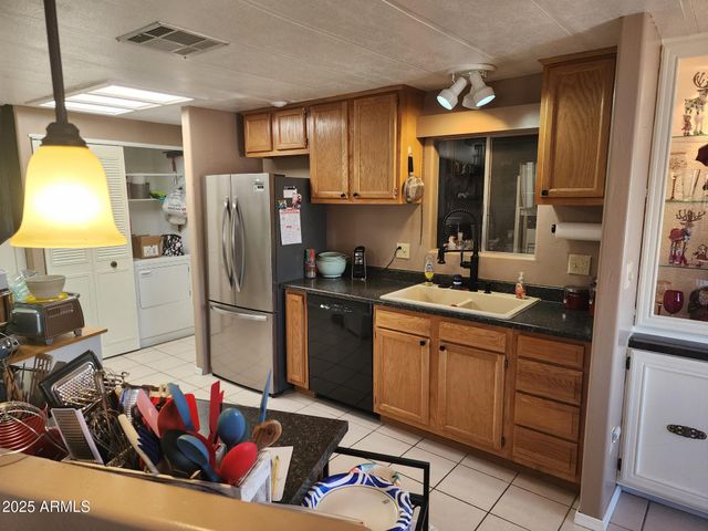 2501 W Wickenburg Way 19, Wickenburg, AZ 85390