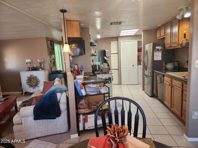 2501 W Wickenburg Way 19, Wickenburg, AZ 85390