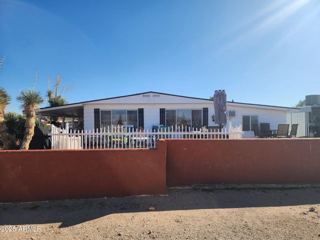 2501 W Wickenburg Way 19, Wickenburg, AZ 85390