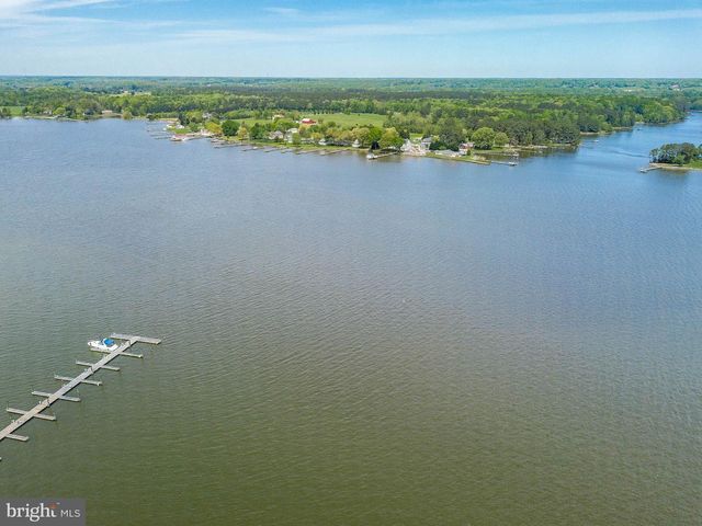 11452 WOLLASTON CIR, Issue, MD 20645