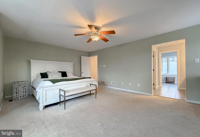 11452 WOLLASTON CIR, Issue, MD 20645