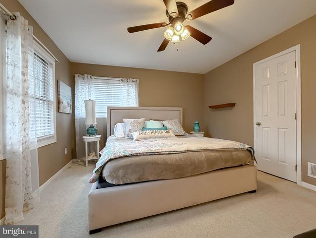 11452 WOLLASTON CIR, Issue, MD 20645