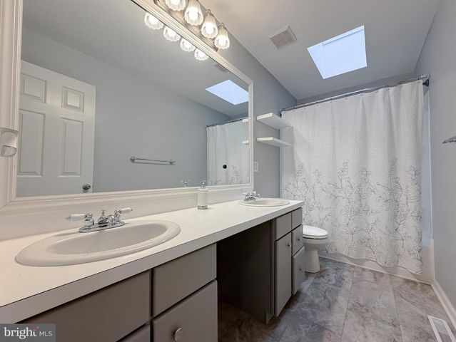 11452 WOLLASTON CIR, Issue, MD 20645