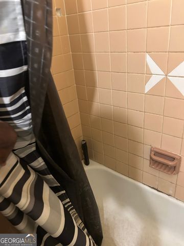 1918 Colquitt Avenue, Albany, GA 31707