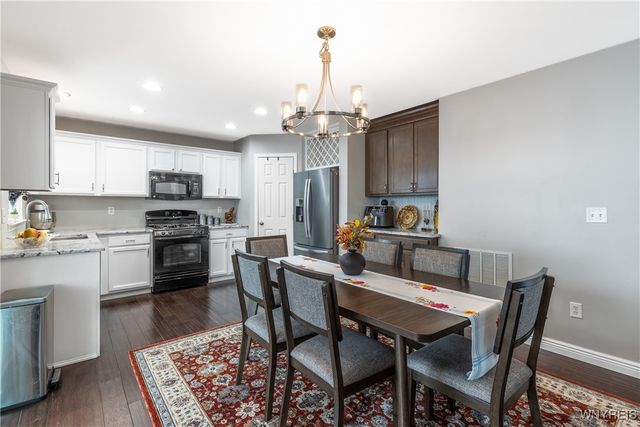 5784 Willow Creek Lane, Cambria, NY 14132