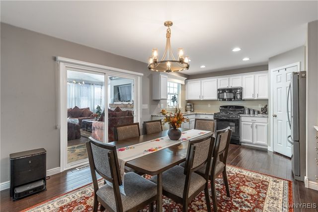 5784 Willow Creek Lane, Cambria, NY 14132