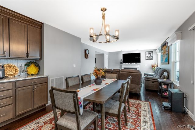 5784 Willow Creek Lane, Cambria, NY 14132