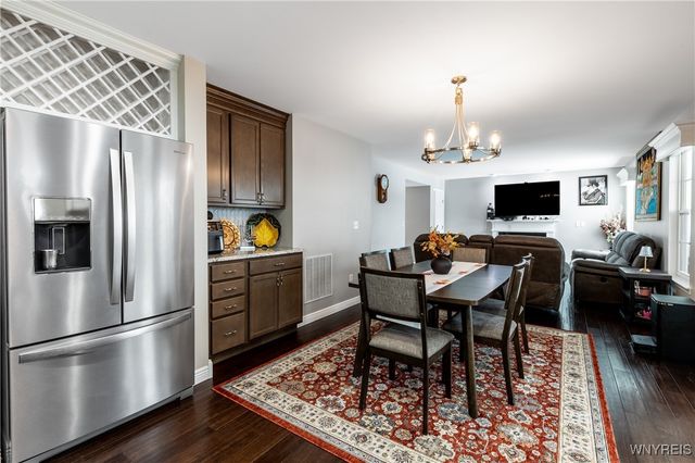 5784 Willow Creek Lane, Cambria, NY 14132