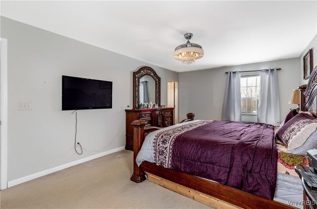 5784 Willow Creek Lane, Cambria, NY 14132