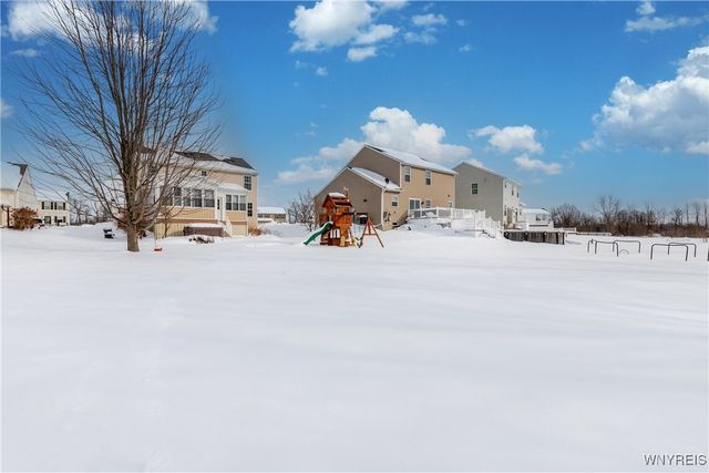 5784 Willow Creek Lane, Cambria, NY 14132