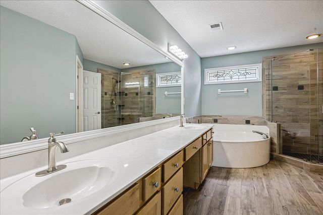 7560 GREYSTONE OAKS AVE, Bartlett, TN 38002