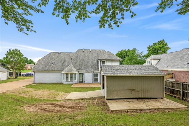 7560 GREYSTONE OAKS AVE, Bartlett, TN 38002