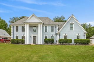 7560 GREYSTONE OAKS AVE, Bartlett, TN 38002