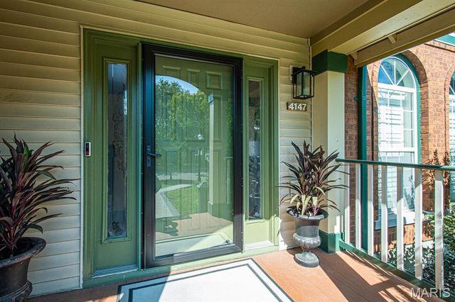 4147 Westminster Place, St Louis, MO 63108