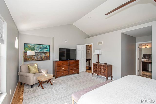 4147 Westminster Place, St Louis, MO 63108