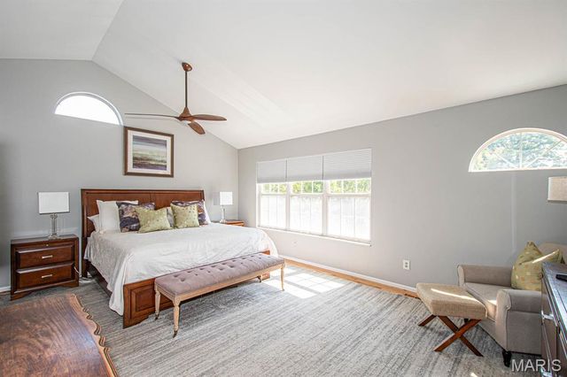 4147 Westminster Place, St Louis, MO 63108