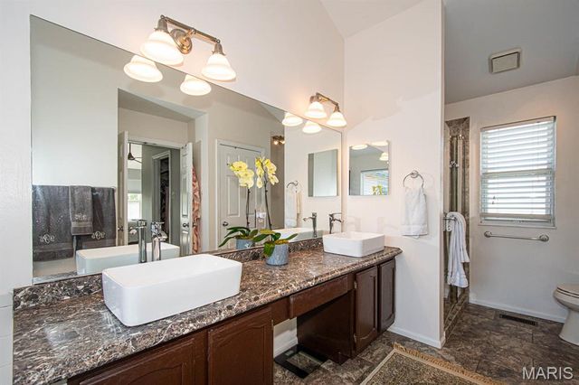 4147 Westminster Place, St Louis, MO 63108
