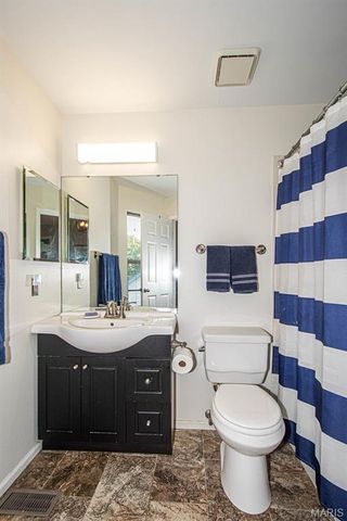 4147 Westminster Place, St Louis, MO 63108