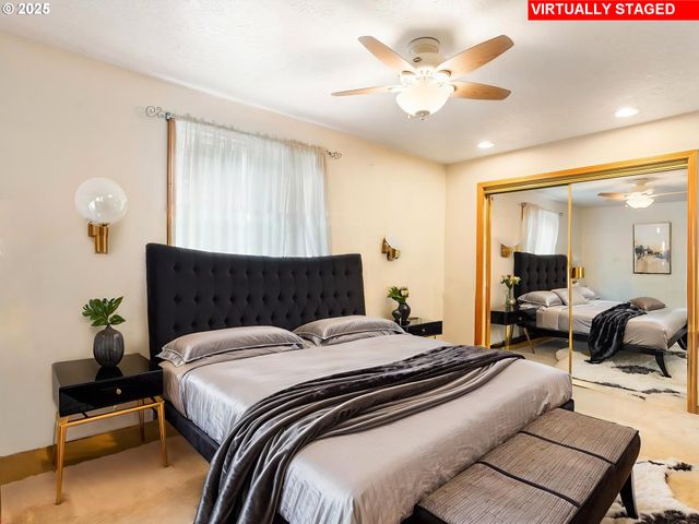 19791 Ne SUNNYCREST Rd, Newberg, OR 97132