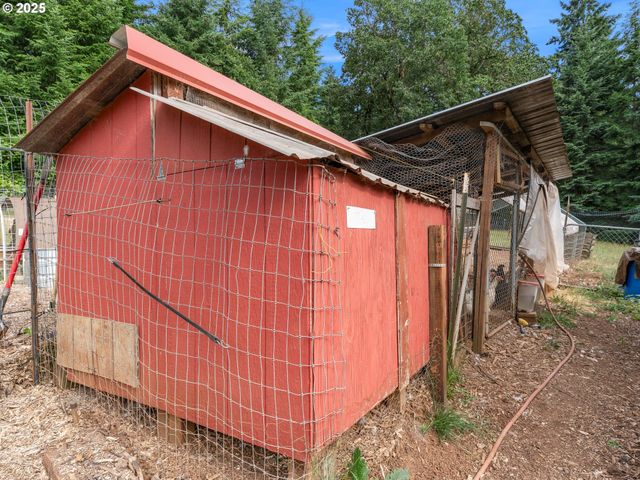 19791 Ne SUNNYCREST Rd, Newberg, OR 97132