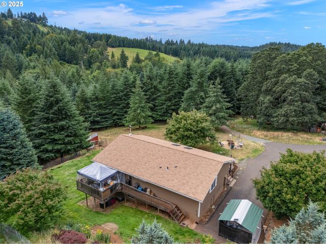 19791 Ne SUNNYCREST Rd, Newberg, OR 97132