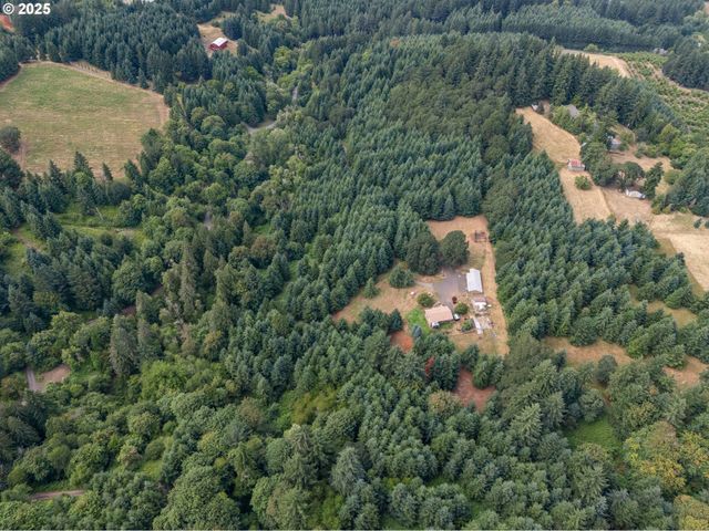 19791 Ne SUNNYCREST Rd, Newberg, OR 97132