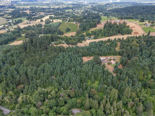 19791 Ne SUNNYCREST Rd, Newberg, OR 97132