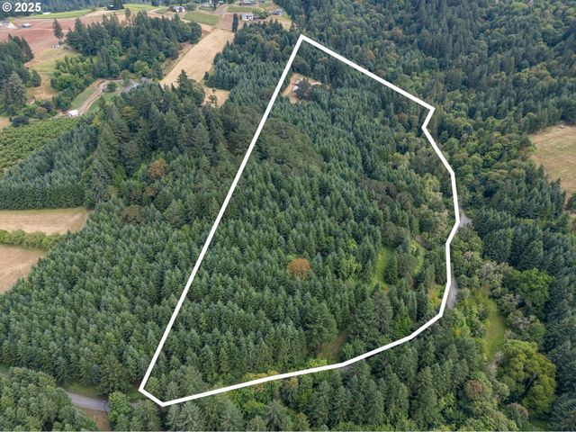 19791 Ne SUNNYCREST Rd, Newberg, OR 97132