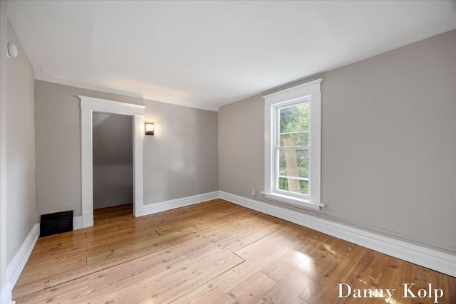 18 Ann Street Nw, City Of Grand Rapids, MI 49505