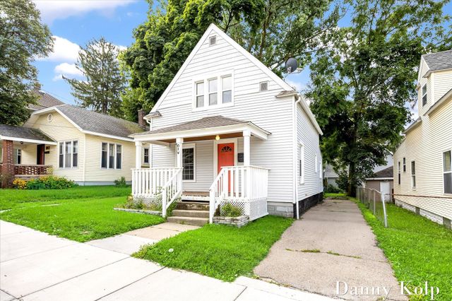 18 Ann Street Nw, City Of Grand Rapids, MI 49505