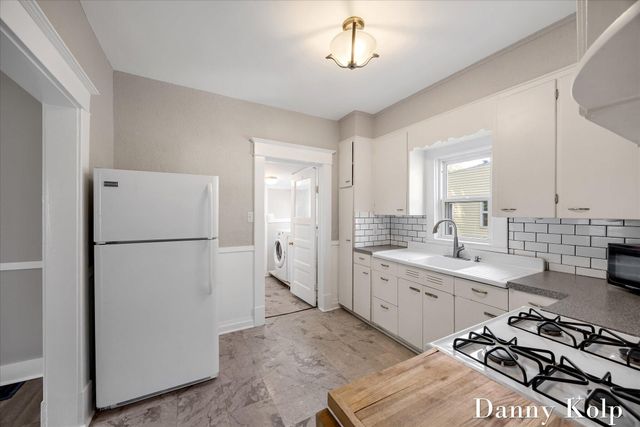 18 Ann Street Nw, City Of Grand Rapids, MI 49505