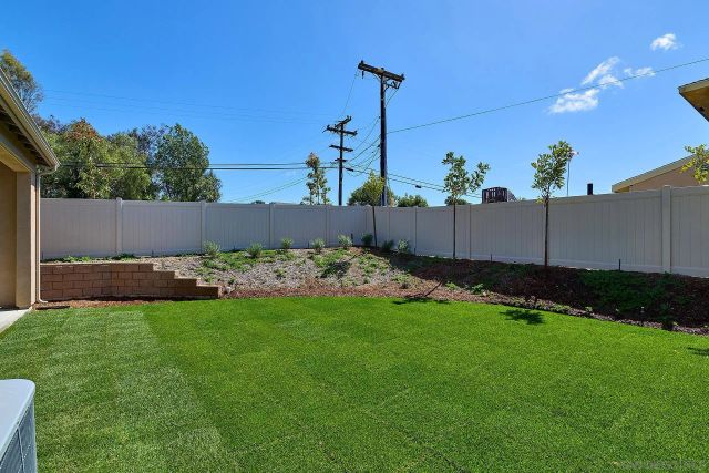 789 Michael Ct, Vista, CA 92081