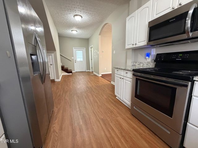 142 West Wanola Avenue, Kingsport, TN 37660