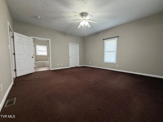 142 West Wanola Avenue, Kingsport, TN 37660