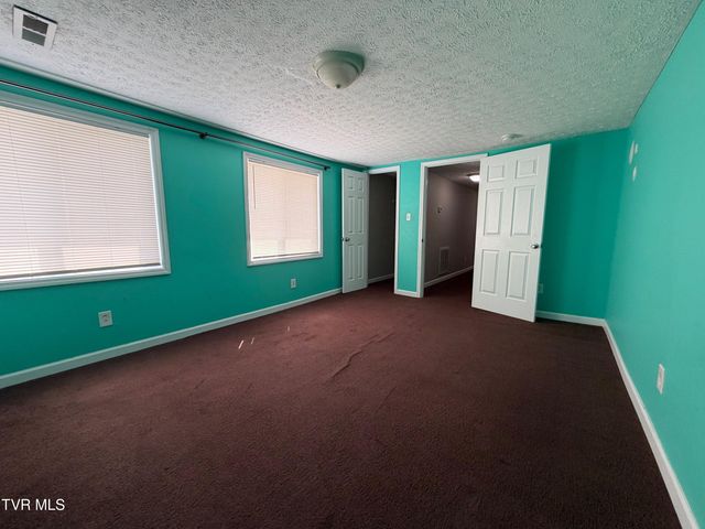 142 West Wanola Avenue, Kingsport, TN 37660