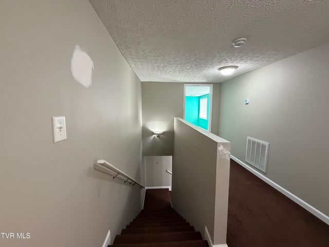 142 West Wanola Avenue, Kingsport, TN 37660